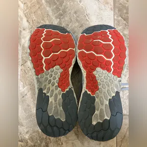 New Balance Fresh Foam 1080v11 tennis shoes thumbnail 8