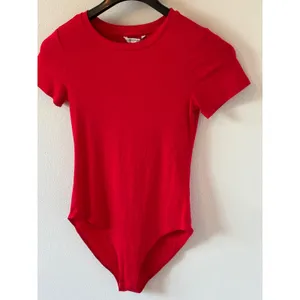 Mangopop Red Short Sleeve‎ Crew Neck Ribbed Bodysuit Small thumbnail 5