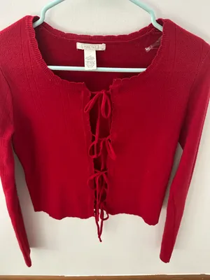 Tilly's Sweater thumbnail 1