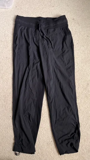 Lululemon Cropped Dance Studio Pants thumbnail 1