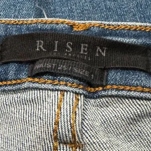Risen Jeans Distressed Skinny Jeans Women’s 25/1 thumbnail 2