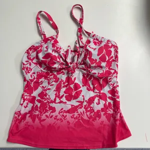 Floral tankini top Size 14 thumbnail 1