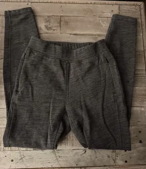 Lululemon Size 2 Free to Roam Jogger Sweatpants thumbnail 1