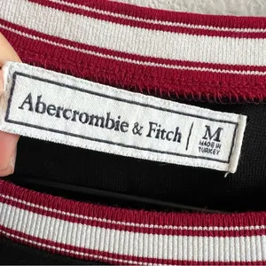 Abercrombie Longsleeve Ring Collar Crop Top Black Red Cream Preppy Medium thumbnail 2