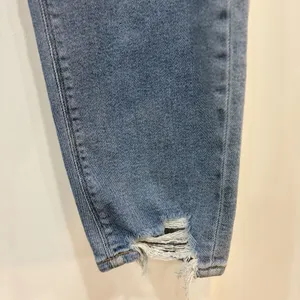 American Eagle Ripped Mom Jeans Size 6 Light Wash Distressed thumbnail 3