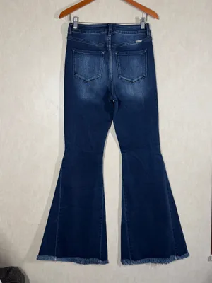 KanCan Signature Women’s Ultra High Rise Super Flare Jeans in Estilo 27 thumbnail 4