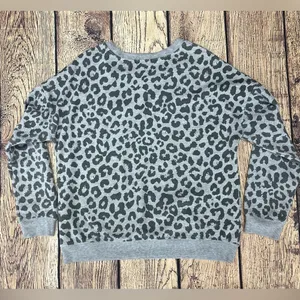 Weekend Soul Sweatshirt Sz. M Gray Size M thumbnail 2