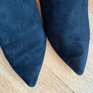 Chic Black Mules with Spherical Heel Size 8 thumbnail 3