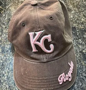 Kansas City Royals Hat Brown with Pink letters thumbnail 1