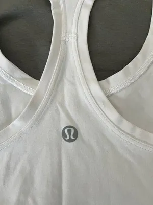 Lululemon Tank thumbnail 5