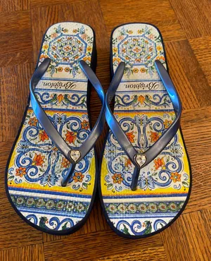 Brighton flip-flops size 9 thumbnail 1