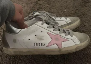 Golden Goose thumbnail 1