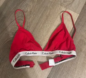 Calvin Klein Bra thumbnail 1