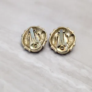 Vintage Clip On Earrings Gold/Silver Tone Gradient Black Cabochon Large thumbnail 7