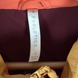 Fabletics x Khloe Kardashian The Heights Cargo Jacket Womens Small SOLD OUT thumbnail 7