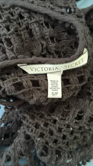 Victoria's Secret Crochet Crop Top thumbnail 2