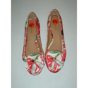 New Womens Authentic Coach Flats Satin Leather 5.5 6 Red Ivory Tassels Shoes Log thumbnail 3