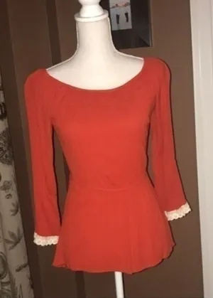 Entro Orange & White Shirt Is M but‎ fits like an XS thumbnail 1
