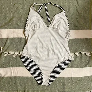 Old Navy•B&W Striped Halter One-Piece Sz XL thumbnail 6