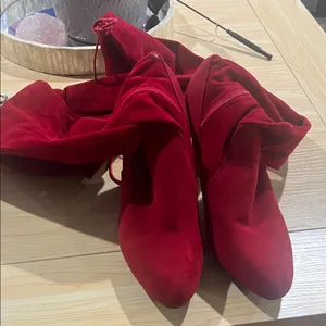 SHEIN Red Over the Knee Boots thumbnail 2