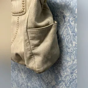HOBO International Sheila Medium Satchel MISSING SHOULDER STRAP thumbnail 5