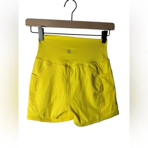 Buffbunny‎ Collection High Waist Yellow Athletic Shorts Women’s Size Small thumbnail 5