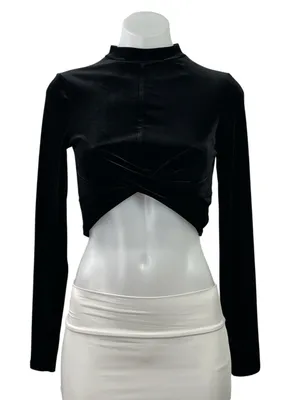 Forever 21 Women's Black Velvet Velour Mock Neck Long Sleeve Crop Top Size S thumbnail 1