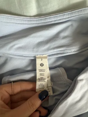 Lululemon Speed Up Mid-Rise Shorts 4" thumbnail 4