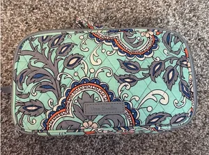 Vera Bradley Makeup Bag thumbnail 1