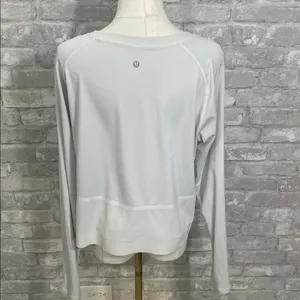 Lululemon Athletica White Long Sleeve Top thumbnail 4