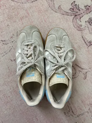 Adidas Shoes thumbnail 3