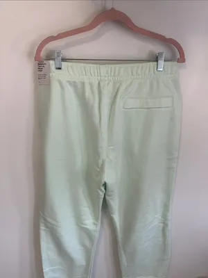 Nike Standard Fit Taper Leg Sweatpants Light Mint thumbnail 6