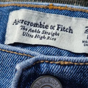 Abercrombie & Fitch The Ankle Straight Ultra High Rise Women's 29/8 thumbnail 8