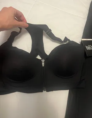 Victoria's Secret Set thumbnail 2