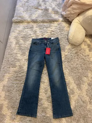 Lucky Brand Women’s Jeans thumbnail 2