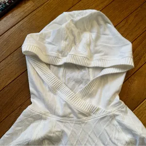 Lululemon Rest Less Textured Hooded Top White Womens thumbnail 5