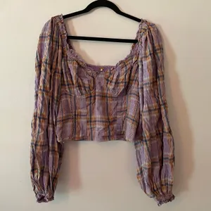 Free People Purple Plaid Puff Sleeve Babydoll Blouse Cropped Women's size Large thumbnail 2