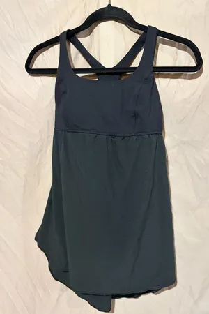 Lululemon tank top thumbnail 1