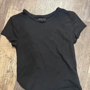 Anthropologie xs‎ tee shirt thumbnail 1