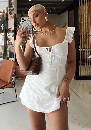 Princess Polly Besiana Eyelet Mini Dress Sz 14 Curve in White Flutter Straps NEW thumbnail 1