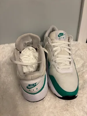 Green and white Nike Sz. 12 athletic or casual running shoes thumbnail 11