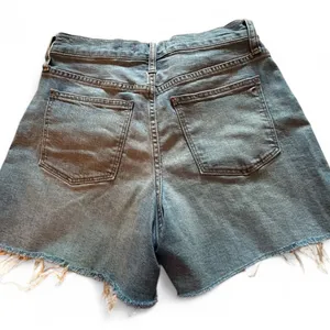 Madewell High-Rise Denim Shorts Button Fly Cut Off Raw Hem Size 26. thumbnail 2