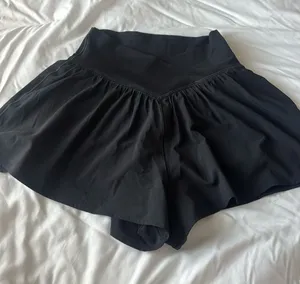 Aerie Crossover Shorts OFFLINE by Real Me thumbnail 1