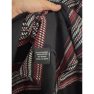 Intro Love the Fit Women’s Button Front Blouse Size M Black Red Stripe Rayon NWT thumbnail 5