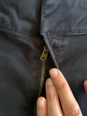 Abercrombie Vtg Y2K black chino cotton micro shorts 25” thumbnail 3