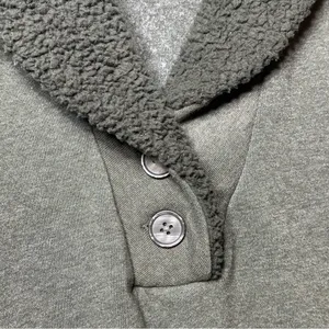 American Eagle Mountain‎ Graphic Sweater thumbnail 4