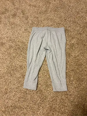 Champion Lightweight Heathered Gray Jogger Capri Cotton Blend Sweatpants thumbnail 4
