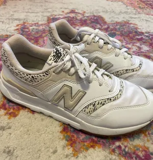 New Balance 997H Sneakers Women’s thumbnail 1