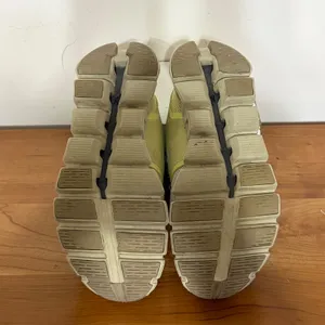 On Running Cloud 5 Hay Ice Yellow Brown Running Shoes 59.98362 Womens 7 thumbnail 7