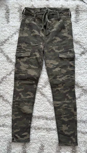American Eagle Pants Cargo thumbnail 1